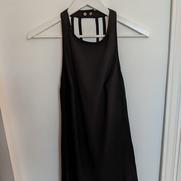 Forever 21 open back little black dress - Picture 2 of 3